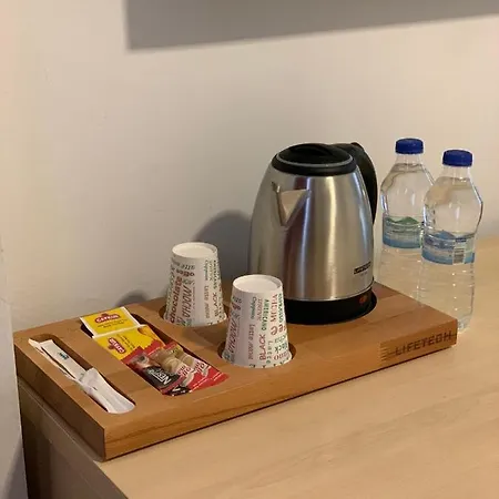梅利斯酒店 酒店
